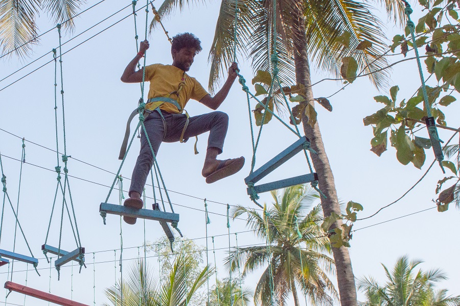 Triangle Rope Activity Team Outing in Bangalore