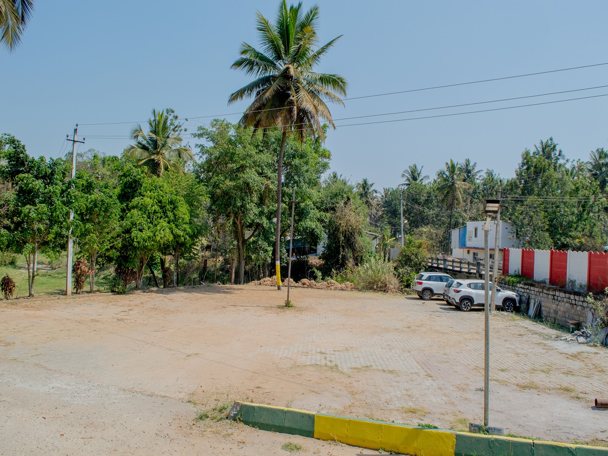 The Gari Resorts Parking Area
